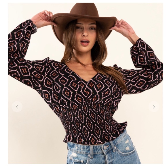06 Boho Print Deep V-Neck Long Sleeve Top - Picture 6 of 6